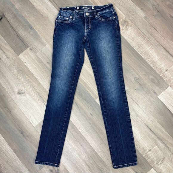 Rampage Distress Fade Straight Leg Stretch Jeans Blue Juniors 3 Low Rise Y2K - Picture 3 of 10